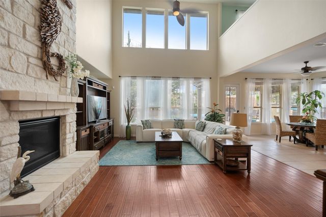 13906 Lake Benbrook Drive, Houston, TX 77044