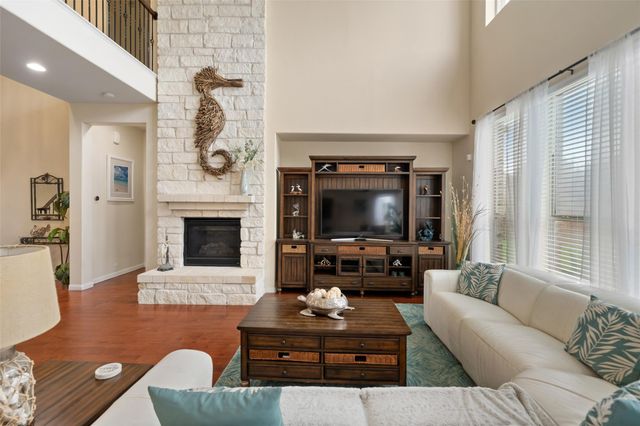 13906 Lake Benbrook Drive, Houston, TX 77044