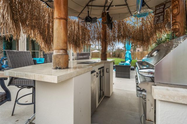 13906 Lake Benbrook Drive, Houston, TX 77044