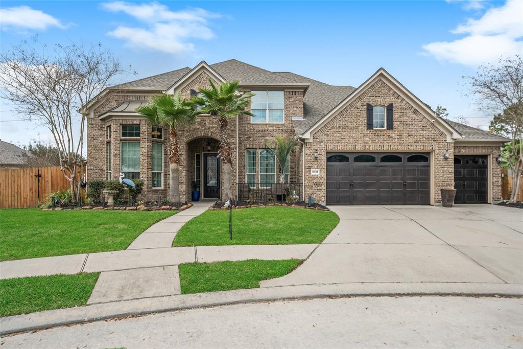 13906 Lake Benbrook Drive, Houston, TX 77044