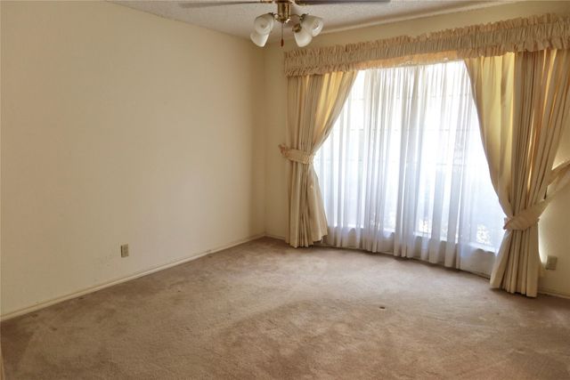 1804 High Vista Court, Fort Worth, TX 76112