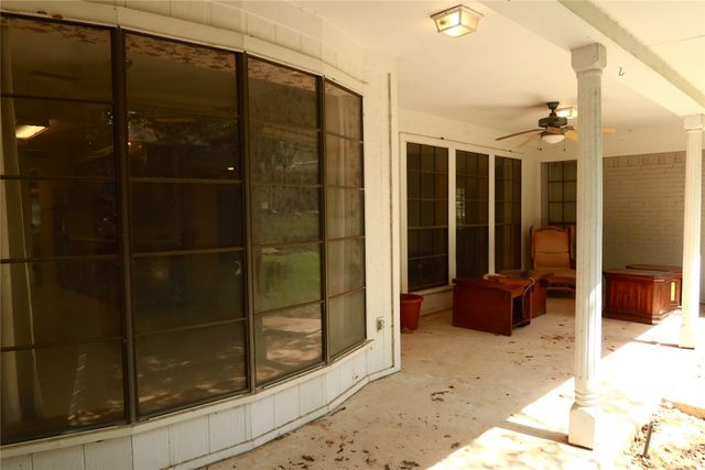 1804 High Vista Court, Fort Worth, TX 76112