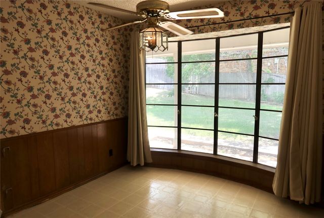 1804 High Vista Court, Fort Worth, TX 76112
