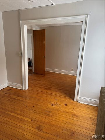 1014 Carbon Street, Syracuse, NY 13208