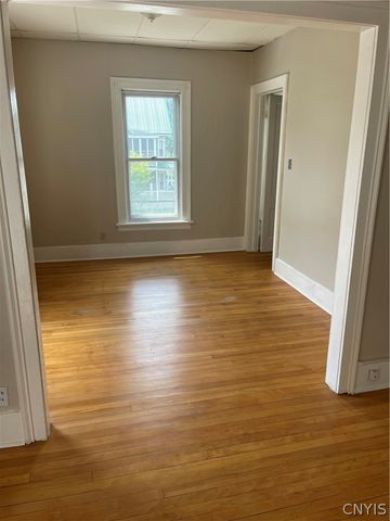 1014 Carbon Street, Syracuse, NY 13208