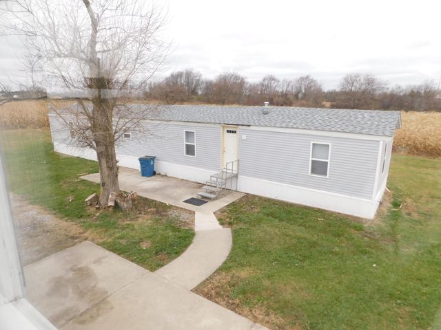 16015 Broadway Street, Lowell, IN 46356