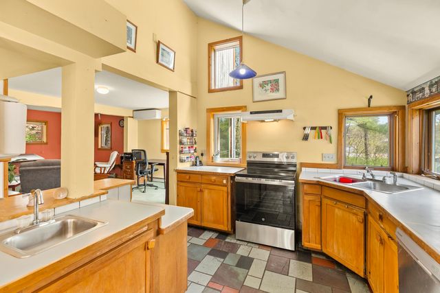 221 Meriden Road, Lebanon, NH 03766