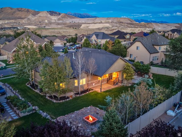 15596 S BROKEN ARROW DR, Bluffdale, UT 84065
