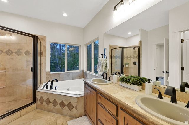 15596 S BROKEN ARROW DR, Bluffdale, UT 84065