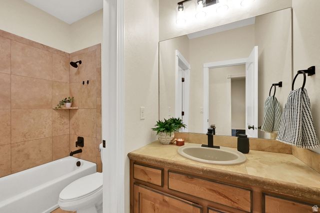 15596 S BROKEN ARROW DR, Bluffdale, UT 84065