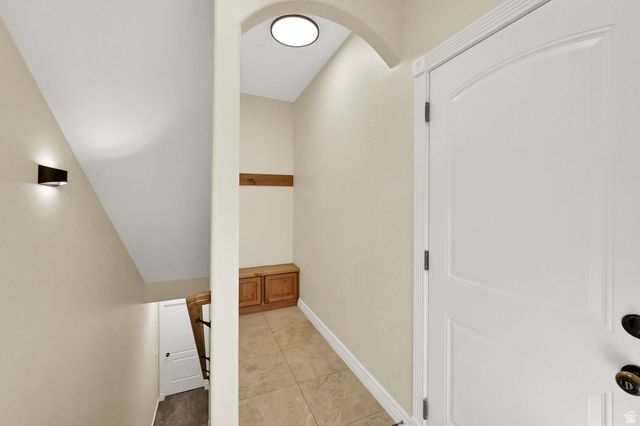 15596 S BROKEN ARROW DR, Bluffdale, UT 84065