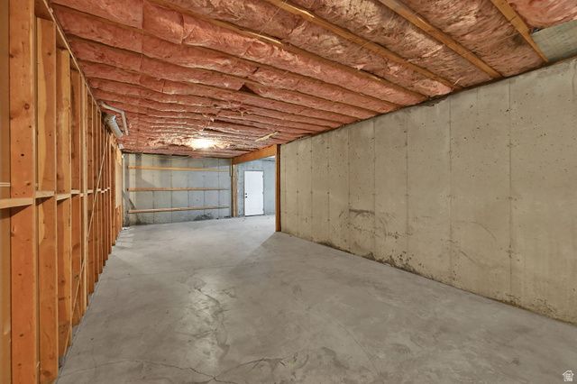 15596 S BROKEN ARROW DR, Bluffdale, UT 84065