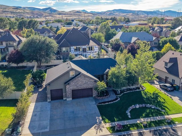 15596 S BROKEN ARROW DR, Bluffdale, UT 84065