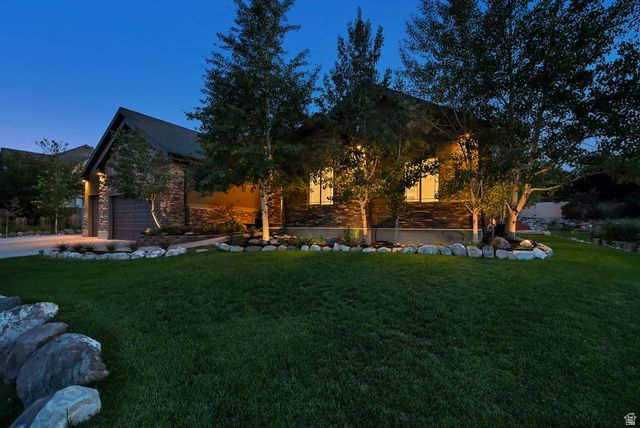 15596 S BROKEN ARROW DR, Bluffdale, UT 84065