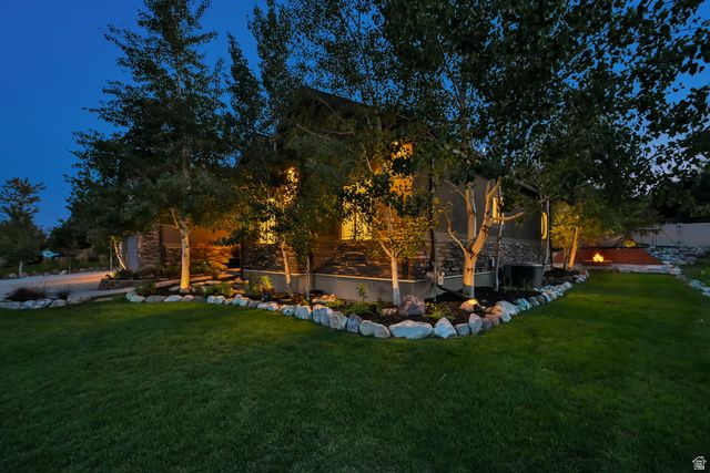 15596 S BROKEN ARROW DR, Bluffdale, UT 84065