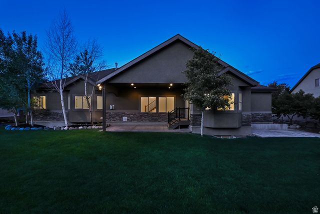15596 S BROKEN ARROW DR, Bluffdale, UT 84065