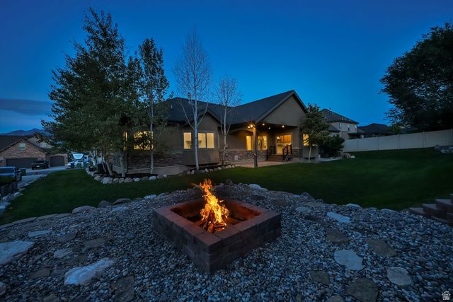 15596 S BROKEN ARROW DR, Bluffdale, UT 84065
