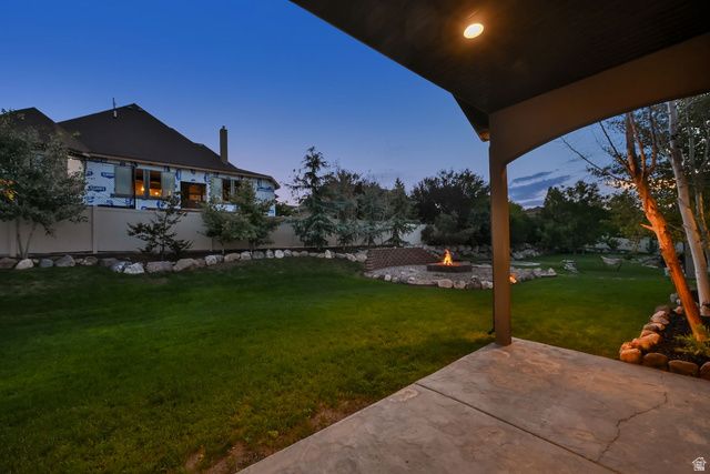 15596 S BROKEN ARROW DR, Bluffdale, UT 84065