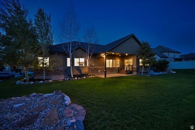 15596 S BROKEN ARROW DR, Bluffdale, UT 84065