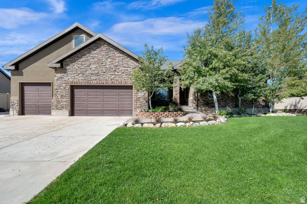 15596 S BROKEN ARROW DR, Bluffdale, UT 84065 — exterior