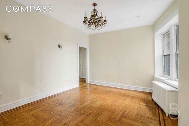 8355 Lefferts Blvd Apt 1F, New York City, NY 11415