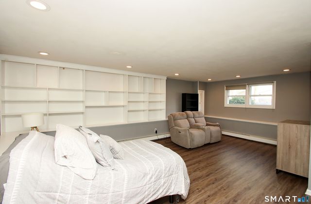 13 Twin Circle Road, West Haven, CT 06516