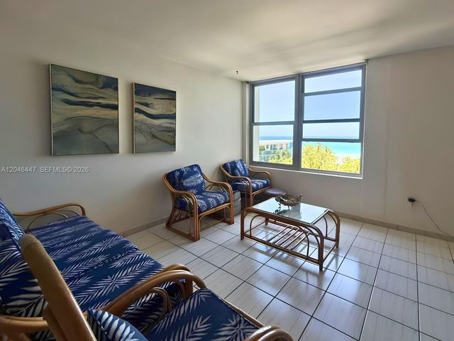 2899 Collins Avenue 905, Miami Beach, FL 33140