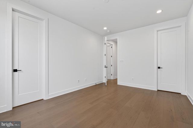 861 N MANCHESTER ST, Arlington, VA 22205