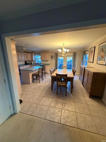 2840 Laura Lynn Lane, Newburgh, IN 47630