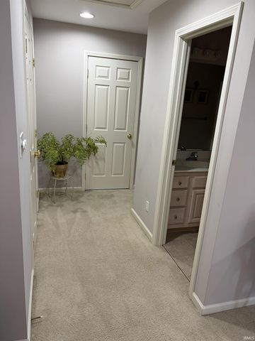 2840 Laura Lynn Lane, Newburgh, IN 47630
