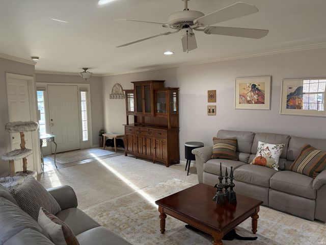 2840 Laura Lynn Lane, Newburgh, IN 47630