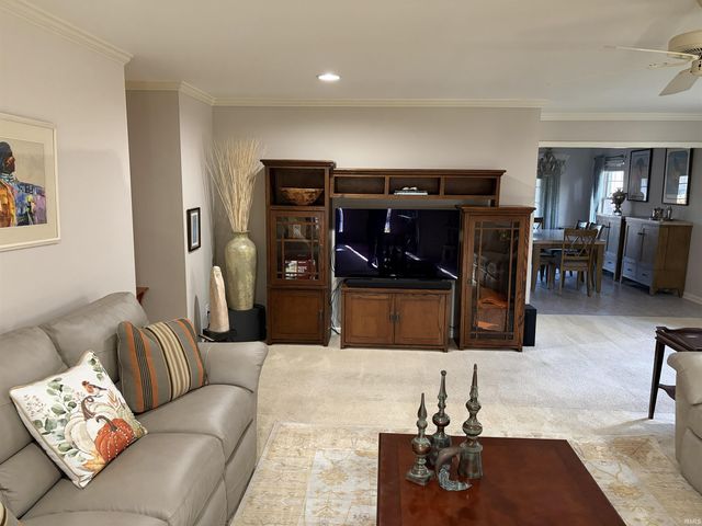 2840 Laura Lynn Lane, Newburgh, IN 47630