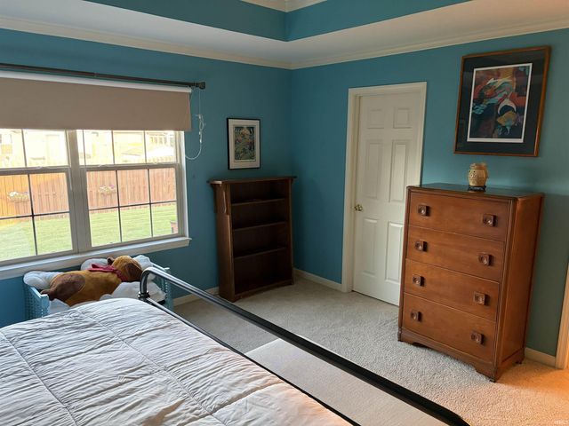2840 Laura Lynn Lane, Newburgh, IN 47630
