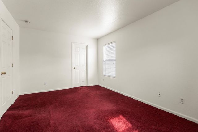 2923 Logansport Way, Sacramento, CA 95835