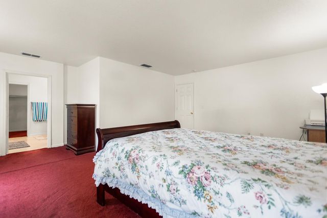 2923 Logansport Way, Sacramento, CA 95835