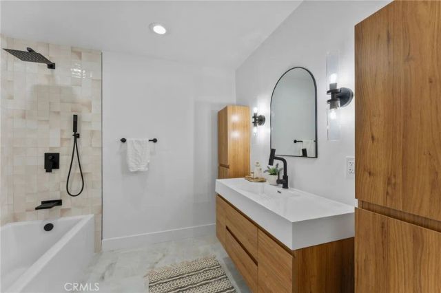 1248 Carlsbad, Placentia, CA 92870