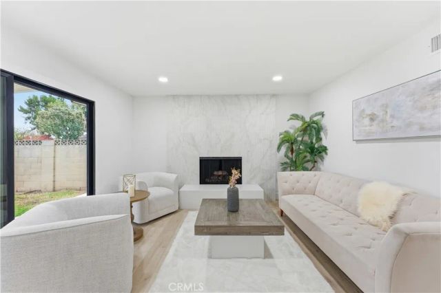 1248 Carlsbad, Placentia, CA 92870