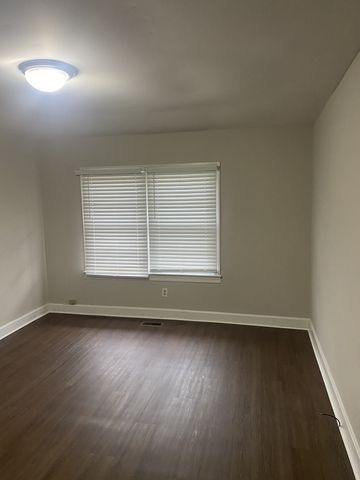 210 W Lokey Ave, Murfreesboro, TN 37130