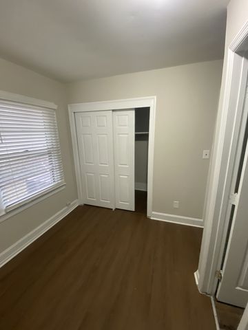 210 W Lokey Ave, Murfreesboro, TN 37130