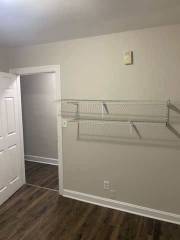 210 W Lokey Ave, Murfreesboro, TN 37130