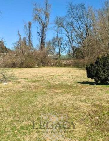 210 W Lokey Ave, Murfreesboro, TN 37130