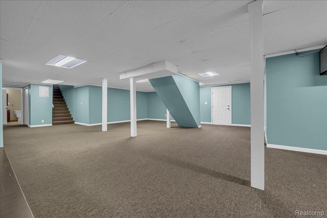 18676 Country Club Circle, Riverview, MI 48193