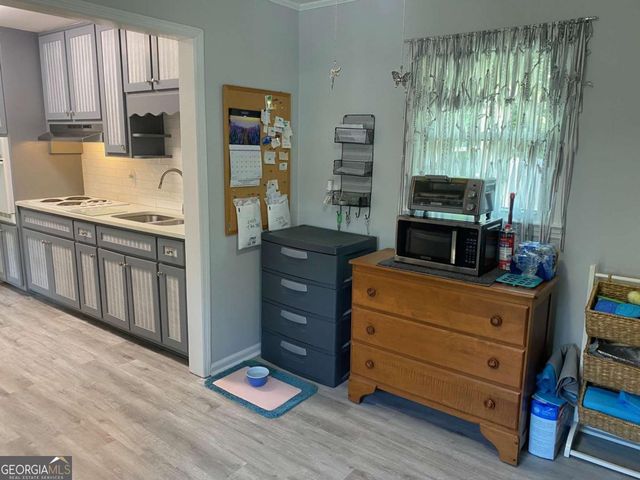 892 Wayland Court SE, Smyrna, GA 30080