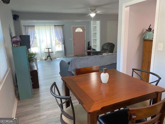 892 Wayland Court SE, Smyrna, GA 30080