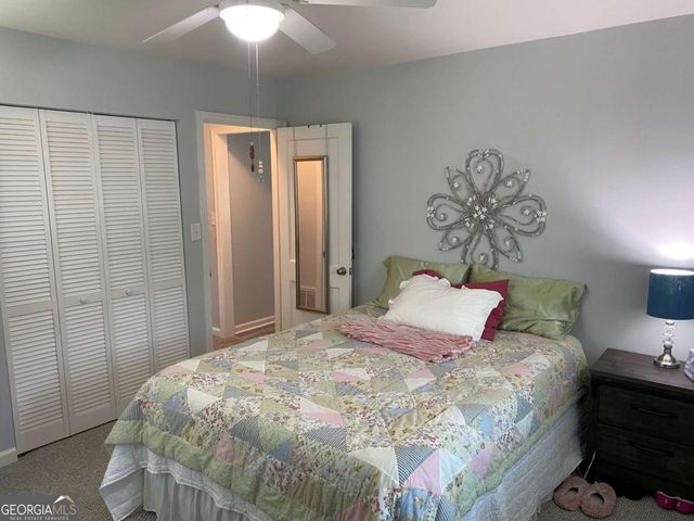 892 Wayland Court SE, Smyrna, GA 30080