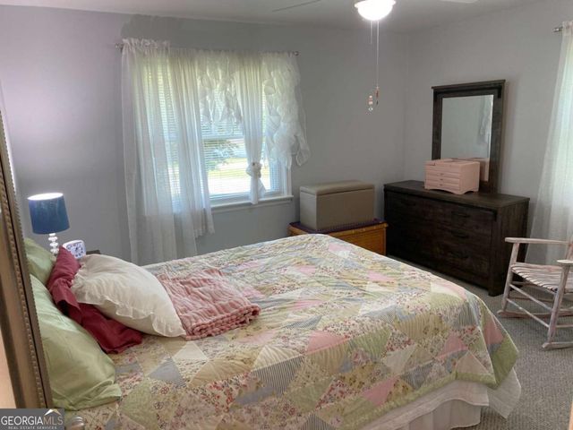 892 Wayland Court SE, Smyrna, GA 30080