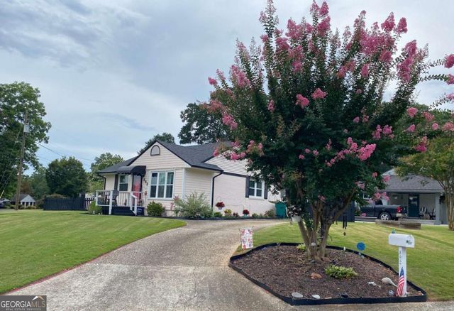 892 Wayland Court SE, Smyrna, GA 30080