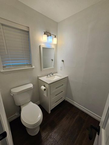 201 Libby Circle W, Willis, TX 77378