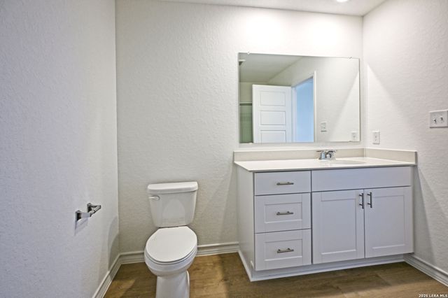 946 BLUEGRASS PT, New Braunfels, TX 78130