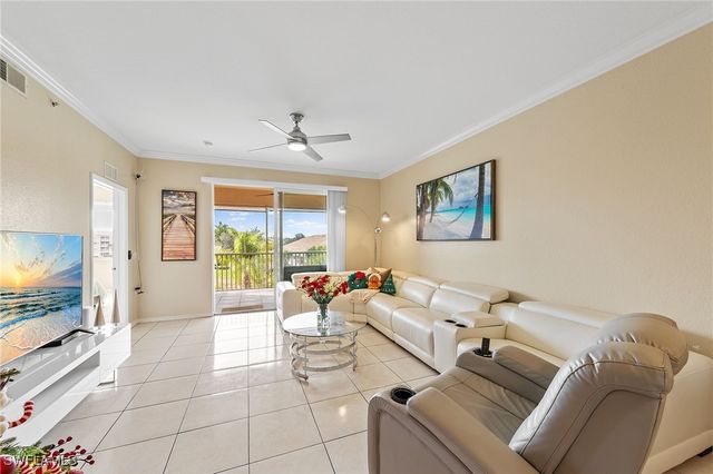 8550 Kingbird LOOP 639, Estero, FL 33967